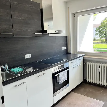 Living - Hochwertige 2-zimmer-wohnung -62 Qm- Mit Balkon Und Blick Ins Grüne Apartamento